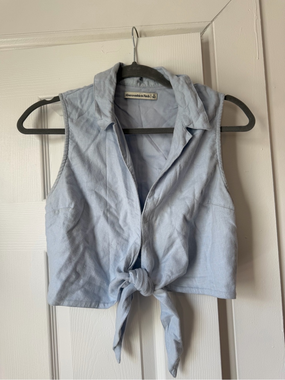 Abercrombie & Fitch Pale Blue Tie-Front Collared Crop Top